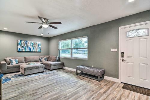 Lovely Clearwater Home With Screened Lanai!