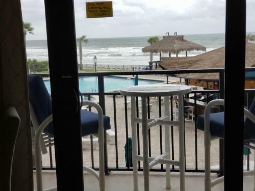 Hotel Hawaiian Inn Resort