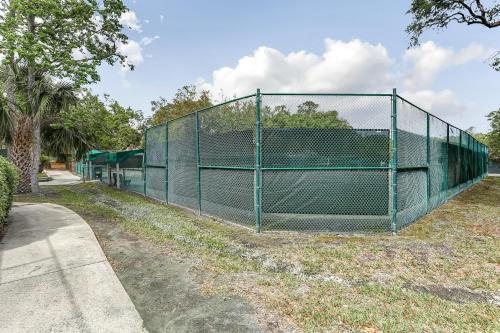 Tennis Villas III