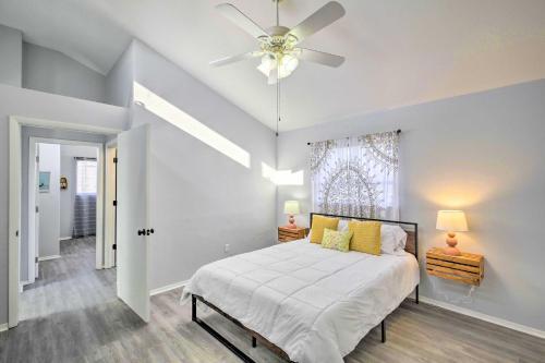 Chic Cape Coral Oasis With Pool About 7 Mi To Beach