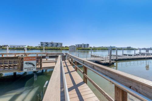 Apartamento Fabulous Upscale Condo Just Steps To The Beach Dr204