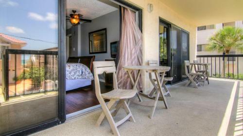 Sand Castle North 201 By Teeming Vacation Rentals