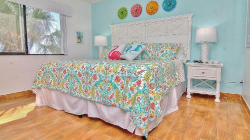 Beach Palms By Teeming Vacation Rentals
