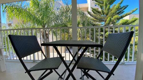 Beachside Villas 204b By Teeming Vacation Rentals