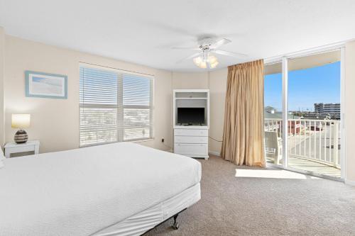 Dune Pointe 403