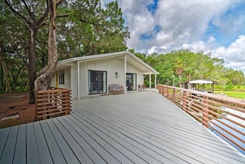 Old Homosassa Secluded Getaway With Private Island