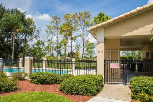 Golf Views By The Pool! Southern Dunes Golf Home Villa