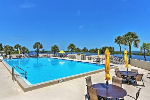 Apartamento Hudson Resort Condo With Private Beach Access!