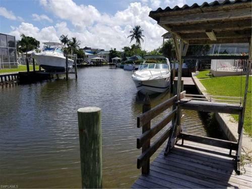Apartamento 1 Beach Access, Close To Time's Square, On Water