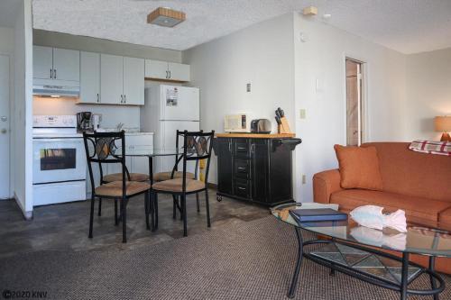 Estero Beach & Tennis 105b By Kathy Nesbit Vacations