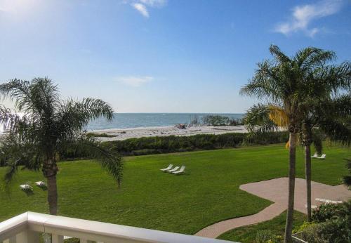 Estero Beach & Tennis 204b By Kathy Nesbit Vacations