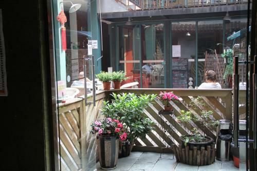 Beehome International Youth Hostel(lujiazui)