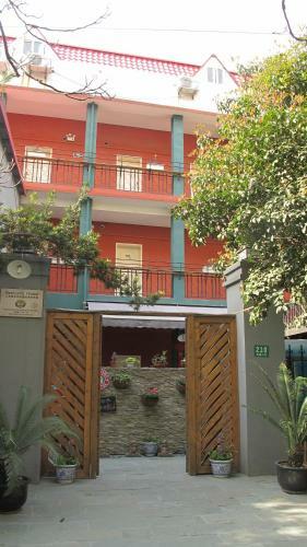 Beehome International Youth Hostel(lujiazui)