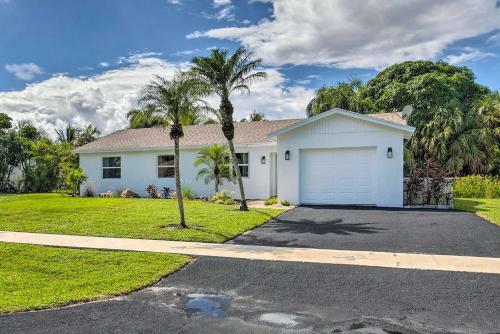 Coastal Jupiter Oasis Less Than 3 Miles To Beaches!