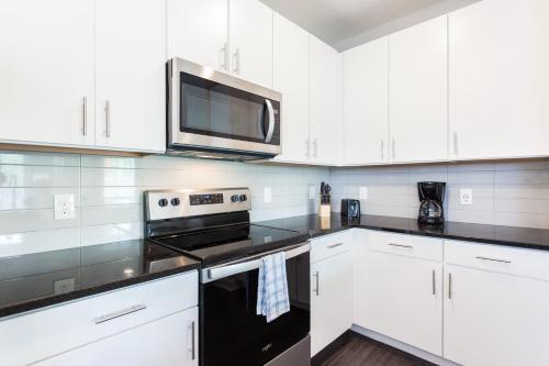 Stay Gia Modern 2 Bedroom Apartment At The Exchange
