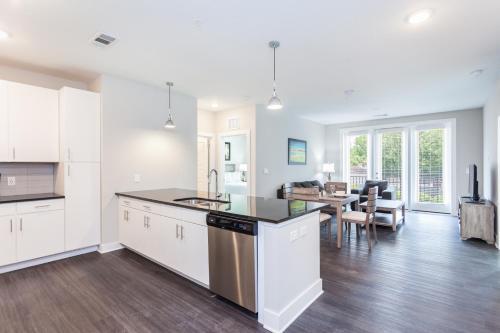 Stay Gia Modern 2 Bedroom Apartment At The Exchange
