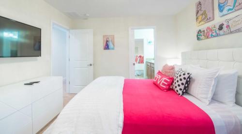 Champions Gate Grand Escape - Six Bedroom Home