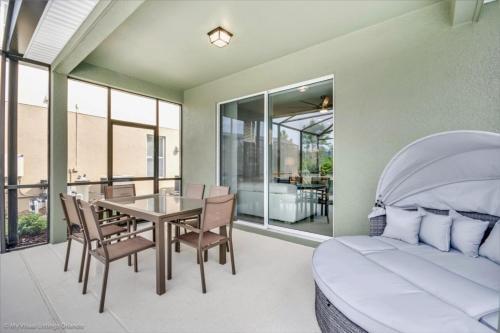Spa Like Luxury In Solterra Resort Villa