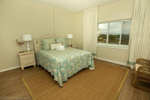 Apartamento Dolphin Point 701a Condo