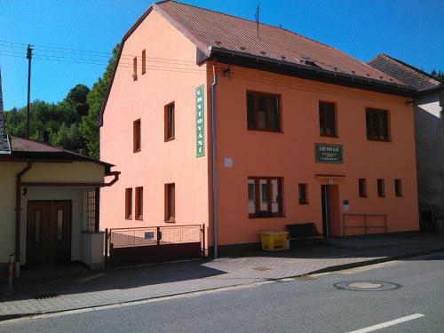 Apartamento Ubytov�n� Svojanov