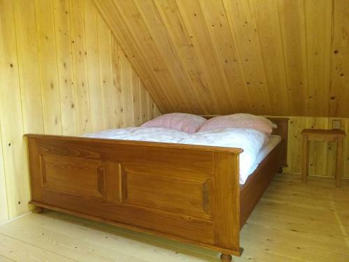 Roubenka Telec�