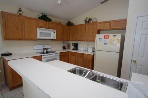 85961 3 Bedroom Pool Home, Eagle Pointe Kissimmee