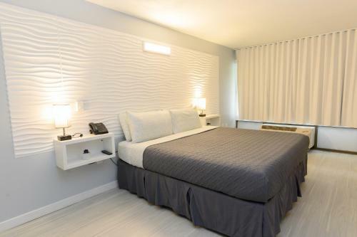 Hotel Room Near Disney 4 People