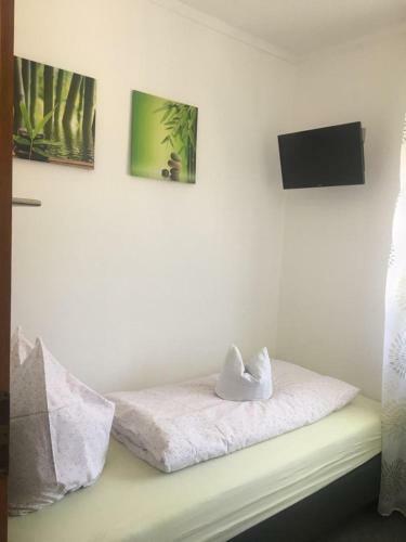 Hostal Fr�hst�ckspension Zur Krone