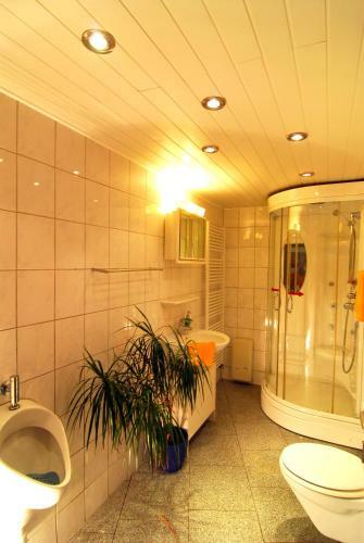 Hostal Ferienwohnung + Monteurwohnungen Krings