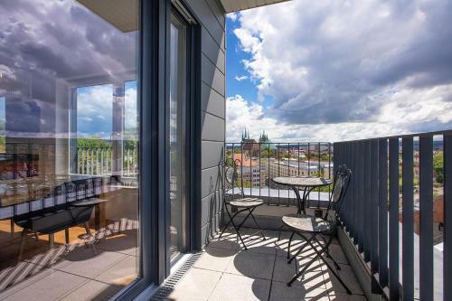 Apartamento At The Top - Penthouse �ber Den D�chern Der Stadt