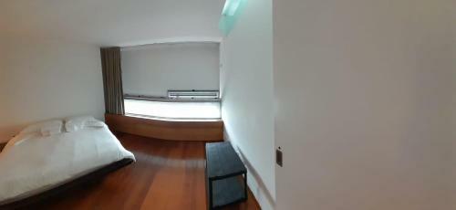 Stunning 2 Double Bedroom Designer Beach House.