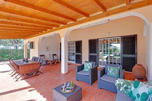 Villa Vila Gale�o