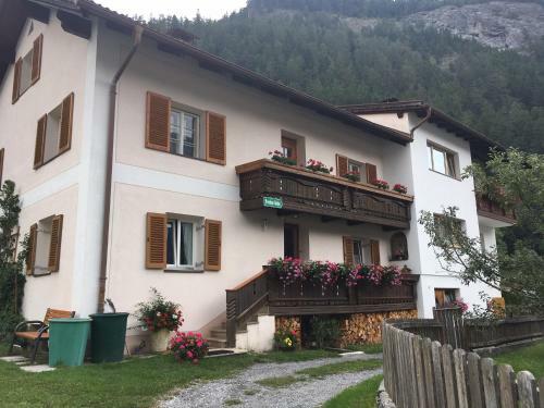 Hostal Pension Grein