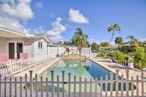 Pompano Beach Retreat With Pool About 4 Mi To Beach