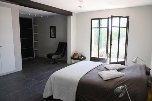 Lesquirou - A Chic And Peaceful Villa
