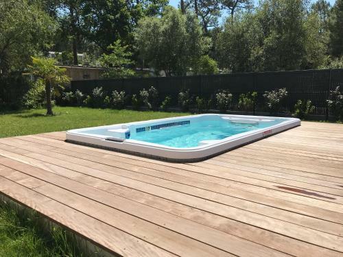 Location Villa Entre Lac Et Oc�an Avec Son Spa de Nage