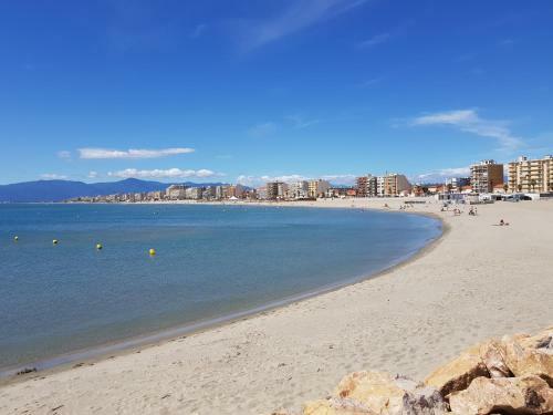 Apartamentos Le Neulos,av Roussillon Canet-plage