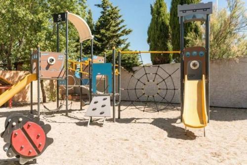 Mobil Home Camping Mar Estang Bord de Plage