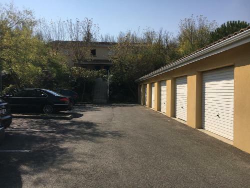 Carcassonne Maison, Jardin Sans Vis A Vis, Parking