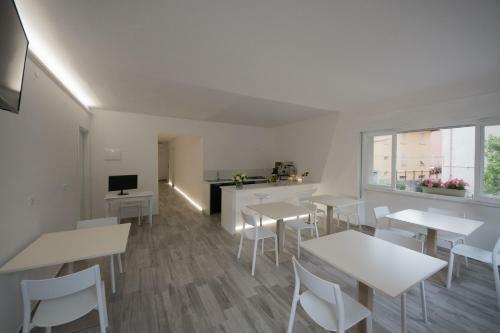 Hostal Rione San Carlo
