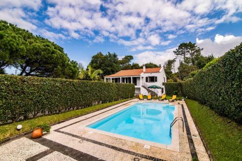 Apartamento Do Pinheiro (with Shared Swimming Pool)