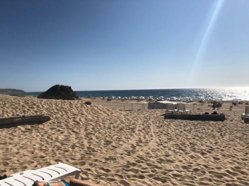 Casinha Azul Near Meco Beach