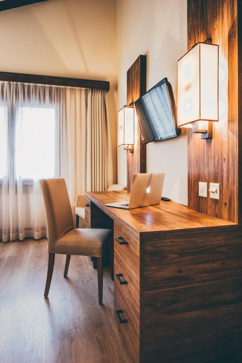 Hotel Ambassador