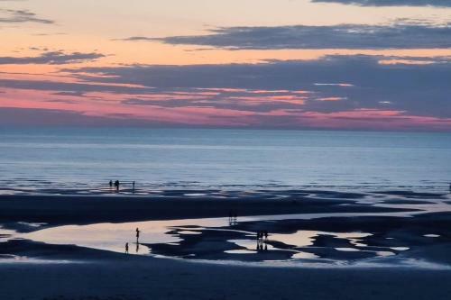 Apartamento Studio Cosy � 200m de La Plage Baie L'�vasion