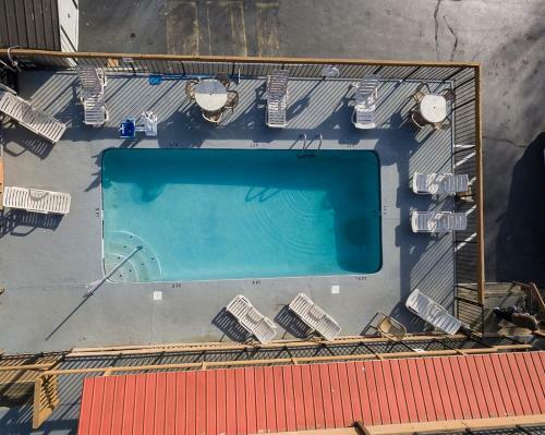 Hotel Timbers Lodge - Pigeon Forge