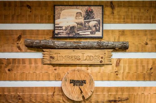 Hotel Timbers Lodge - Pigeon Forge