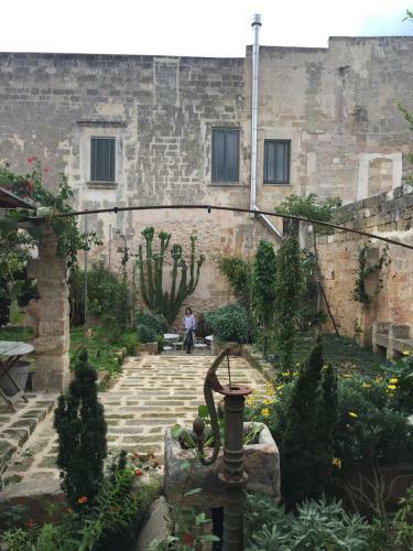 Hostal Castle XVIII Near Sea