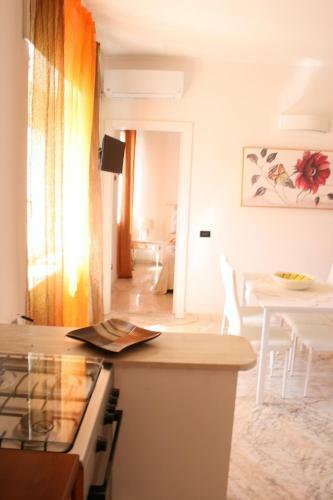 Le Rose Suite Apartments