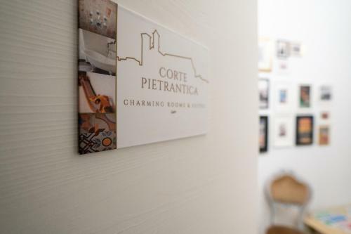 Hostal Corte Pietrantica - Charming Rooms & Suites