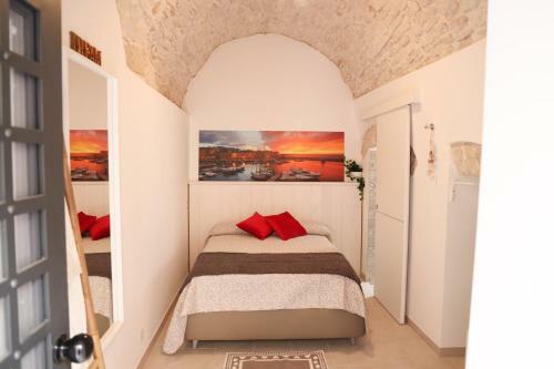 Hostal Room 20 - Piccola Camera In Pietra Bianca